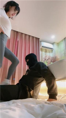 图片[5]_【柔儿公主】健身女神S-重度踢踹/喂口水_HD绳艺资源