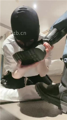 【绝美兔绳艺导师】跪舔脏长靴臭白袜/绳艺技巧踩踏_HD绳艺资源