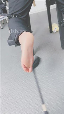 图片[16]_【果儿】JK小姐姐虐-犬化狗爬/舔皮鞋黑丝/训练_HD绳艺资源