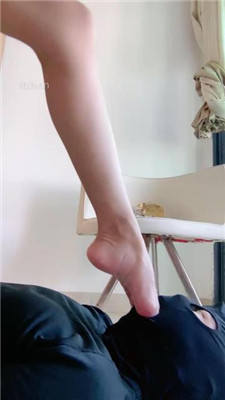 图片[18]_【路子】AJ鞋提档/艺术闻鞋闻白袜/香蕉插嘴_HD绳艺资源