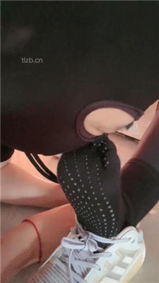 图片[9]_【冷颜】抽耳光/碾压踩狗爪/掐乳_HD绳艺资源