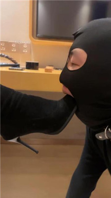 图片[16]_【喵主】长靴高跟踩狗爪/狗链遛狗/舔脏鞋棉袜_HD绳艺资源