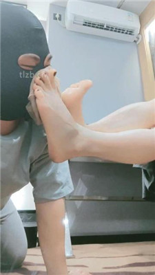 图片[19]_【妮蔻】短靴丝袜踩虐/气味控制/吃袜子_HD绳艺资源