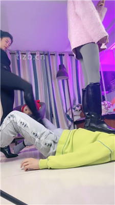 图片[15]_【鹿梦兮】双S-手捂窒息/腿绞/提档/全体重踩踏/骑马狠跺_HD绳艺资源