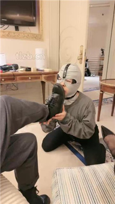 图片[11]_【鹿梦兮】双S-艺术舔脏鞋/鼻勾虐/艺术闻袜/骑马转胯_HD绳艺资源