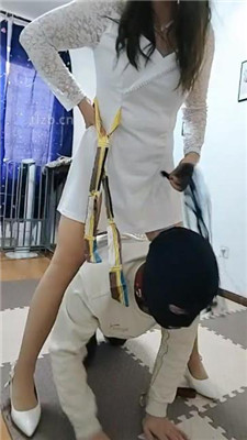 图片[2]_【平凡】圈养控制-圣水赏赐/耳光口水/裸足保养_HD绳艺资源