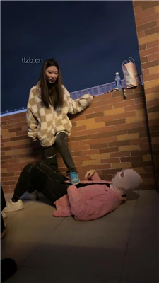 图片[8]_【套路狗哥】大学城开发学生S到楼道虐狗_HD绳艺资源