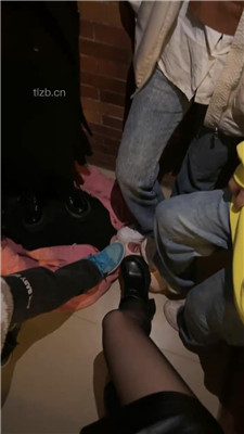 图片[10]_【套路狗哥】大学城开发学生S到楼道虐狗_HD绳艺资源