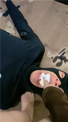 图片[9]_【七七】跪舔脏长靴/藤条训练/嘴洗白袜/吃烟灰_HD绳艺资源