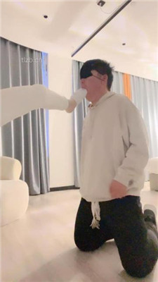 图片[7]_【川野尤娜】运动鞋全体重踩踏/叼白袜提档/耳光_HD绳艺资源