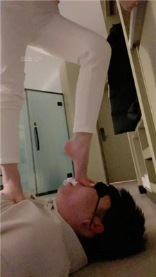 图片[15]_【川野尤娜】运动鞋全体重踩踏/叼白袜提档/耳光_HD绳艺资源