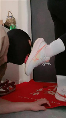 图片[2]_【冷颜】家奴跪着等主人健身回家_HD绳艺资源