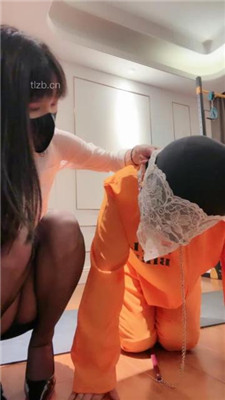 图片[10]_【高难度挑战美学】内裤套头/腿绞窒息/高跟黑丝踩/提档/脚喂食_HD绳艺资源