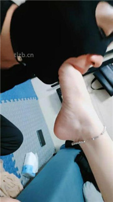 图片[14]_【木子大大】品尝主人的肉丝jio/囚禁狗笼/腿绞踩踏_HD绳艺资源