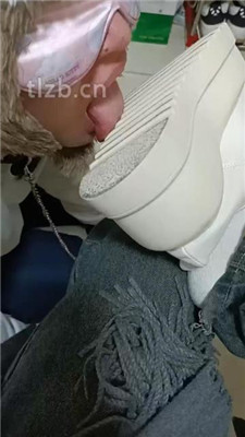 图片[6]_【爱可呀】母畜-清理脏鞋/闻棉袜/对鞋磕头/袜子塞嘴_HD绳艺资源