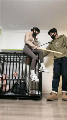 图片[2]_【菜小心】情侣主狗笼圈养虐绿帽/艺术吃byt_HD绳艺资源