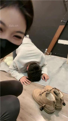 图片[19]_【菜小心】情侣主狗笼圈养虐绿帽/艺术吃byt_HD绳艺资源