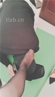 图片[6]_【美容院S】长靴御姐逛街回家虐家奴_HD绳艺资源