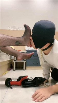 图片[15]_【小羊】狗链拴狗/高跟网袜诱惑舔/训练插嘴_HD绳艺资源