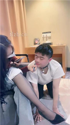 图片[19]_【曦姐】白袜塞嘴/跪舔高跟黑丝/脚下喂食【完整版】_HD绳艺资源