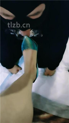 【若澜】奶狗裸足恋足舔_HD绳艺资源