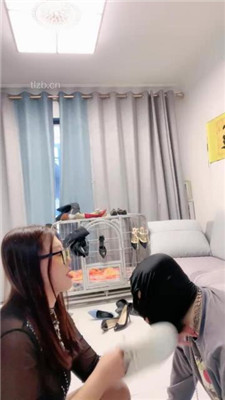 图片[20]_【伊兮夫妻】暴踢/耳光/鞋底抽耳光/磕头谢恩/关狗笼_HD绳艺资源