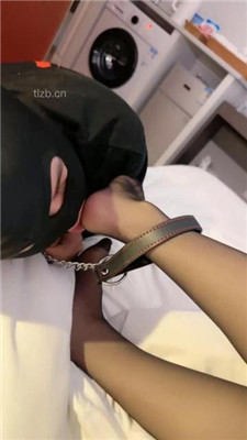 图片[10]_【然然情侣S】高跟踩狗爪/骑马/下跪恋足舔_HD绳艺资源