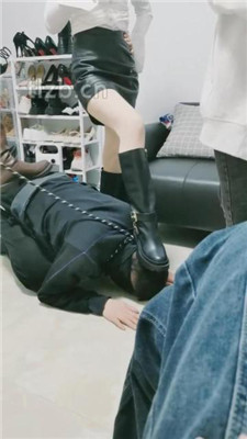 图片[17]_【文文文】多S群调-脏鞋踩踏艺术舔干净【三视角版】_HD绳艺资源