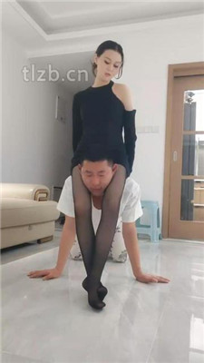 图片[12]_【楚楚】双S-黑丝脚全体重踩踏_HD绳艺资源