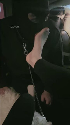 图片[8]_【芷镜小主】车内让奴甜脏鞋臭脚_HD绳艺资源