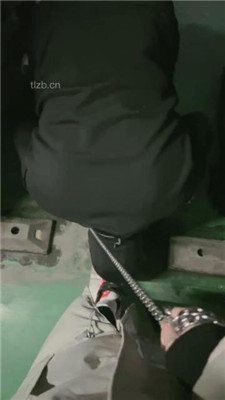 图片[11]_【芷镜小主】车内让奴甜脏鞋臭脚_HD绳艺资源