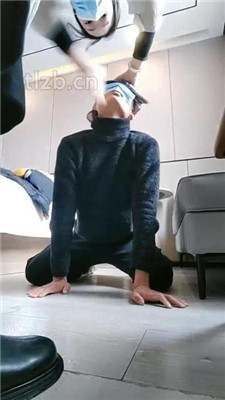 图片[3]_【草莓诺伊】棉袜黑丝脚闻舔/耳光/人肉坐垫_HD绳艺资源