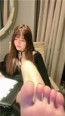 图片[15]_【琪琪大人】训练/高跟碾压踩/内裤套头/掐乳【完整版】_HD绳艺资源