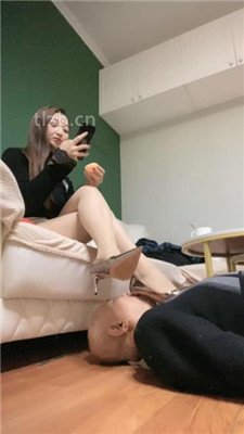 图片[3]_【魅儿】高跟肉丝脚深喉/闻小白鞋_HD绳艺资源