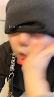 图片[13]_【戚戚情侣】狗舌头清理长靴/狗链拴狗/黑丝裸足狂舔_HD绳艺资源