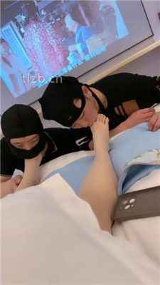 图片[18]_【沐夏夜】裸足恋足狂舔/圣水淋浴【完整版】_HD绳艺资源