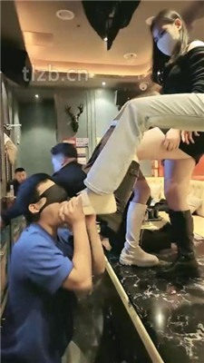 图片[8]_【美娜格格】圈内聚会多S多奴群调群虐【四视角版】_HD绳艺资源