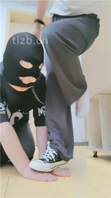 图片[20]_【妮蔻】帆布鞋碾压踩/臭白袜气味控制_HD绳艺资源