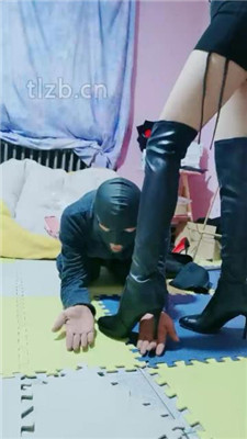 图片[10]_【软糖】骑马爬行/高跟长靴全体重踩踏【完整版】_HD绳艺资源