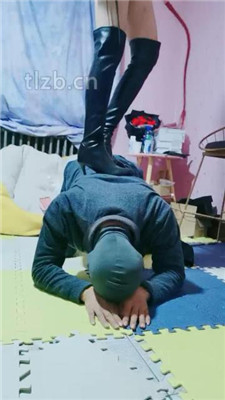 图片[11]_【软糖】骑马爬行/高跟长靴全体重踩踏【完整版】_HD绳艺资源