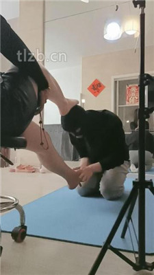 图片[15]_【深圳乐乐】舞蹈生首调-运动鞋棉袜虐_HD绳艺资源