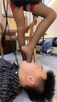 图片[17]_【尤黎】骑马胯下辱/高跟黑丝碾压踩/脏鞋清理器_HD绳艺资源