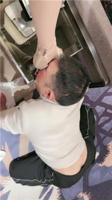 图片[4]_【月影儿】高跟艺术踩狗舌/踩踏_HD绳艺资源