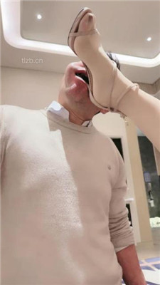 图片[8]_【月影儿】高跟艺术踩狗舌/踩踏_HD绳艺资源