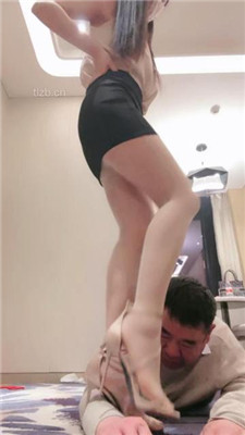 图片[11]_【月影儿】高跟艺术踩狗舌/踩踏_HD绳艺资源