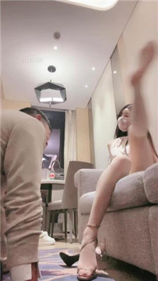 图片[19]_【月影儿】高跟艺术踩狗舌/踩踏_HD绳艺资源