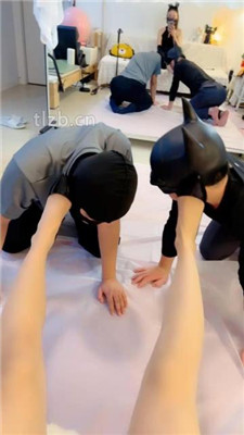 图片[2]_【苒溪】两兄弟一起应聘家奴-相互争宠发骚【上】_HD绳艺资源