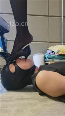 图片[13]_【魔鬼天使】丝袜塞满狗嘴/保鲜膜窒息/脚耳光_HD绳艺资源