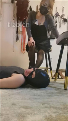 图片[15]_【魔鬼天使】丝袜塞满狗嘴/保鲜膜窒息/脚耳光_HD绳艺资源