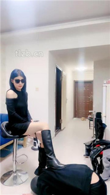 图片[2]_【兔兔大人】高难度挑战场-踩狗头磕头/提档/训练/闻白袜/舔脏鞋底/跺踩_HD绳艺资源